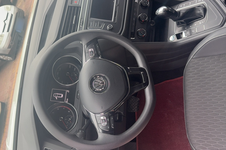 大众 途观L 2017款 330TSI 自动两驱风尚版局部细节13