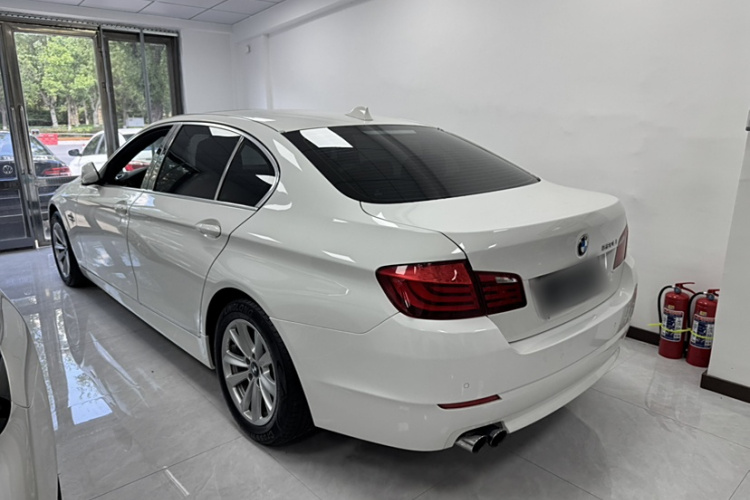 宝马5系 2013款 520Li 典雅型车身外观6001