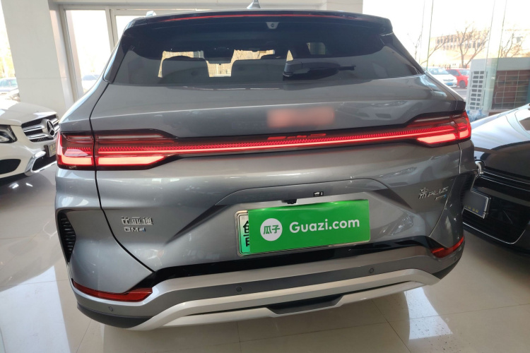 比亚迪 宋PLUS新能源 2025款 DM-i 智驾版 112KM 尊贵型车身外观6