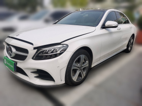 奔驰C级 2019款 改款 C 260 L 运动版