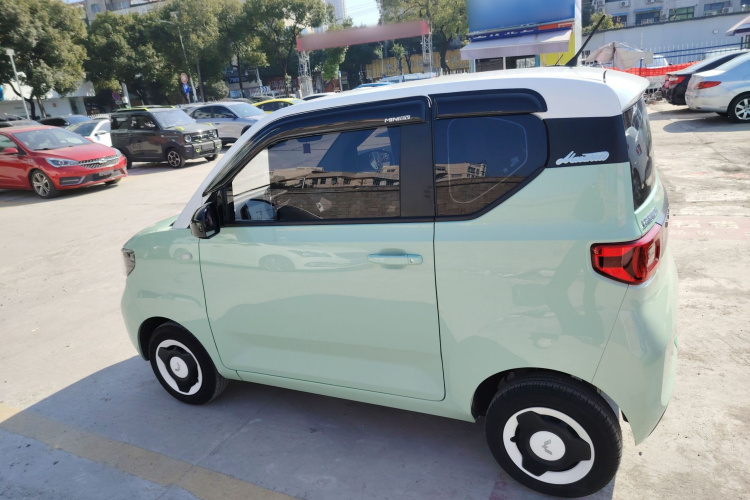 五菱汽车 宏光MINIEV 2021款 马卡龙时尚款 三元锂车身外观4