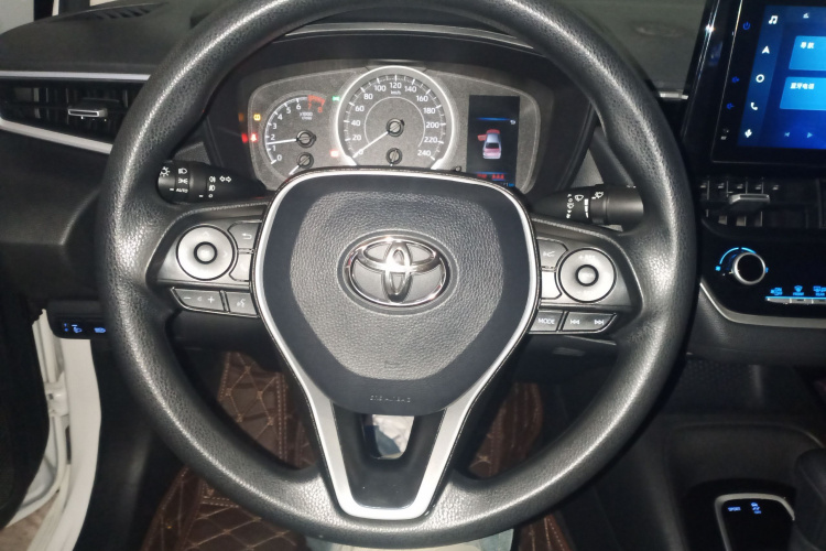 丰田 亚洲狮 2021款 2.0L 豪华版局部细节13