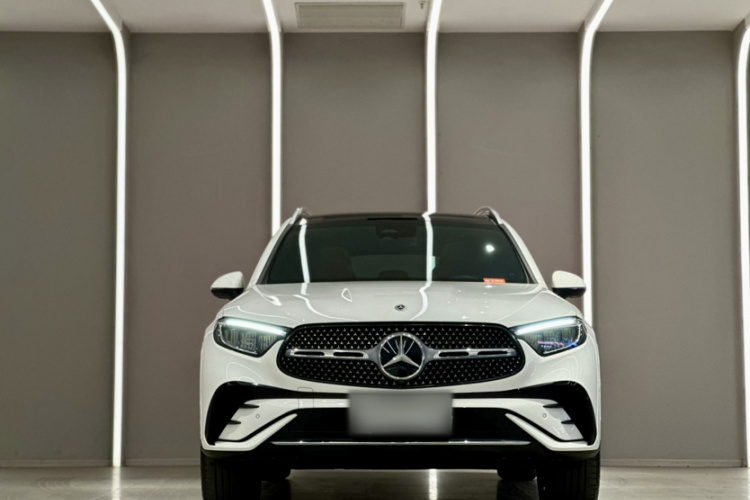 奔驰GLC 2023款 改款 GLC 260 L 4MATIC 豪华型 5座车身外观6009