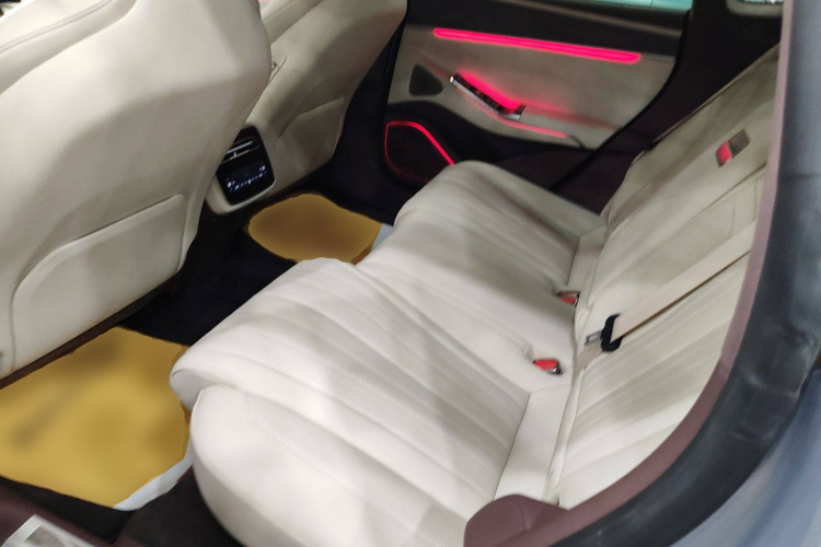 腾势Z9GT 2024款 1100四驱Ultra版中控内饰21