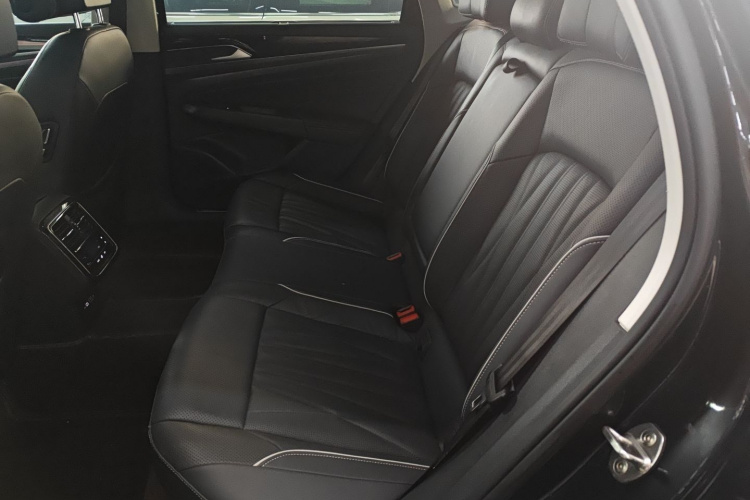 大众 帕萨特 2022款 330TSI 星空豪华版中控内饰21