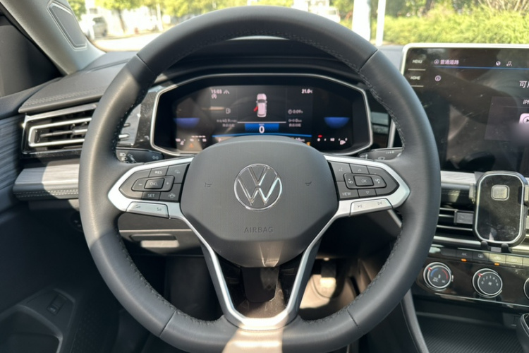 大众 速腾 2023款 300TSI DSG超越版局部细节13