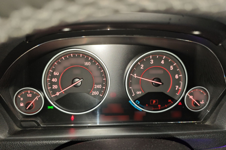 宝马3系 2019款 320i M运动套装局部细节14