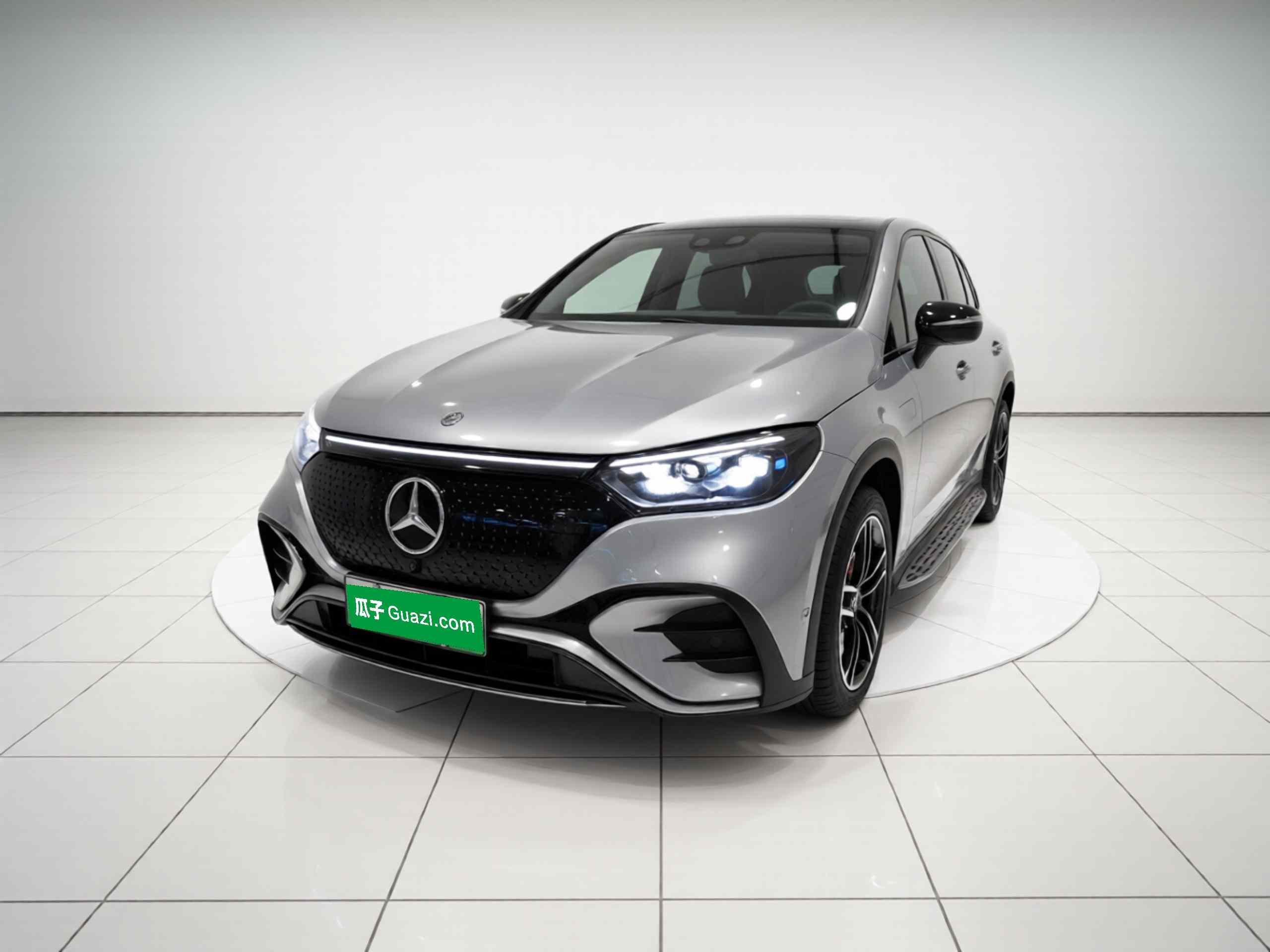 奔驰EQE SUV 2023款 500 4MATIC 特别版(2)