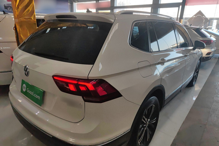 大众 途观L 2019款 330TSI 自动两驱全景舒适版 国VI车身外观7