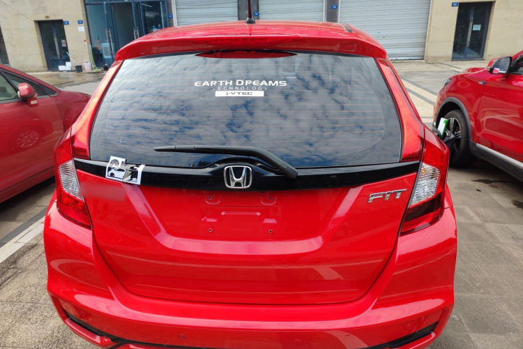 本田 飞度 2018款 1.5L CVT舒适天窗版车身外观6004