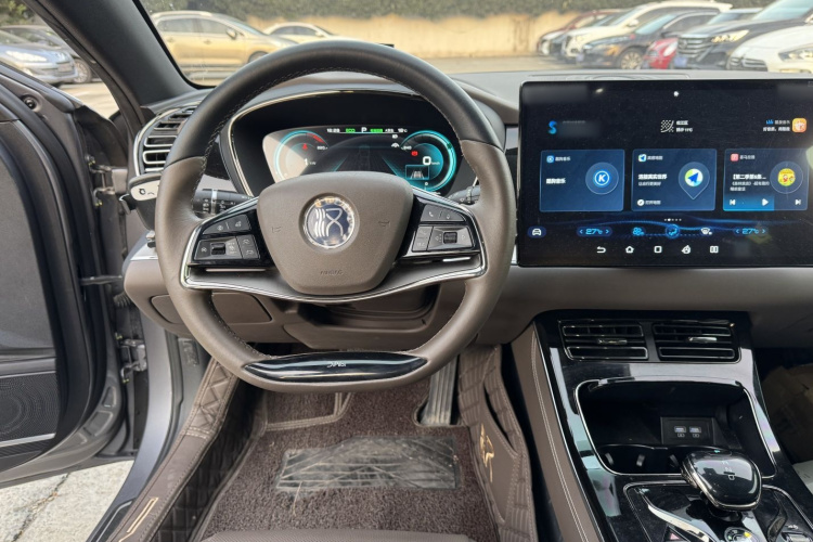 比亚迪 汉 2020款 EV 超长续航版豪华型中控内饰7005