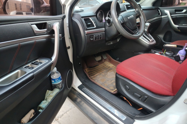 哈弗H6 2017款 红标 运动版 1.5T 自动两驱豪华型中控内饰20