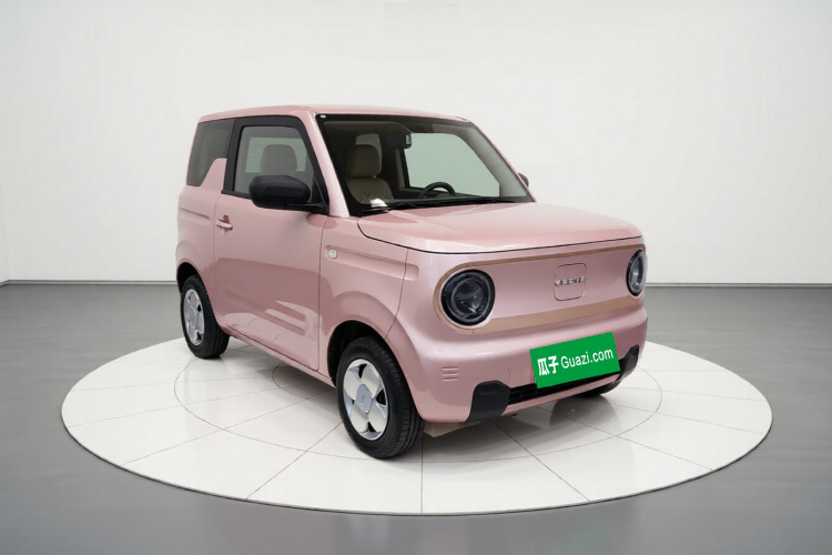 吉利银河 2023款 熊猫mini 200km 耐力熊车身外观3