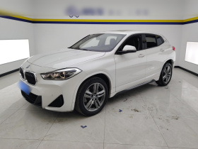 宝马X2 2022款 sDrive25i M运动套装