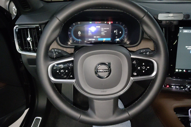 沃尔沃S90 2025款 B5 智远豪华版局部细节13