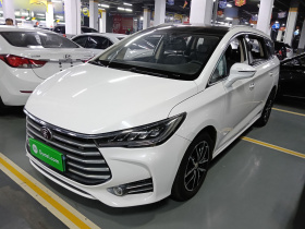 比亚迪 宋MAX 2017款 1.5T 自动智联精英型 7座