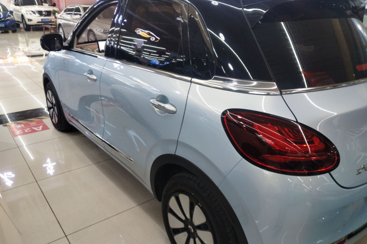 五菱汽车 五菱缤果 2025款 333km 灵犀尊享款车身外观6003