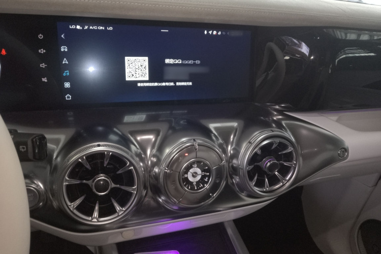 超境汽车 共创坦克300 2021款 2.0T 赛博坦克局部细节16