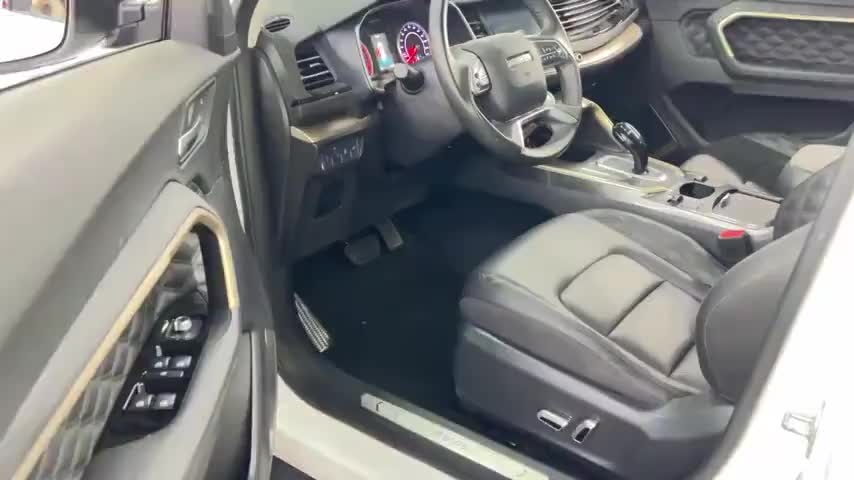 哈弗H6 2020款 1.5GDIT 自动铂金冠军版实拍1