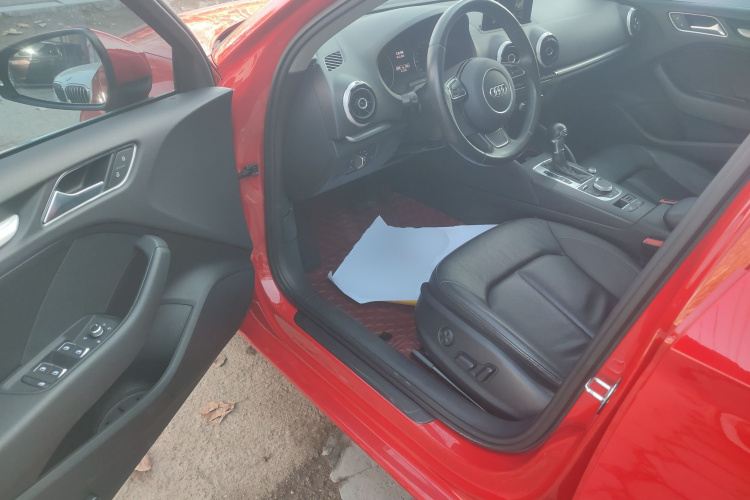 奥迪A3 2016款 Limousine 35 TFSI 风尚型中控内饰20