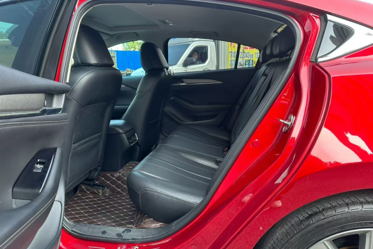 马自达 阿特兹 2020款 2.5L 蓝天运动版中控内饰7004