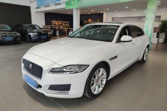 捷豹XFL 2018款 XFL 2.0T 250PS 豪华版