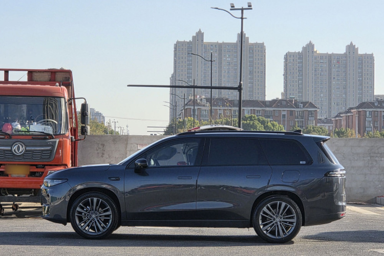 零跑汽车 零跑C16 2024款 增程 200尊享版车身外观6006