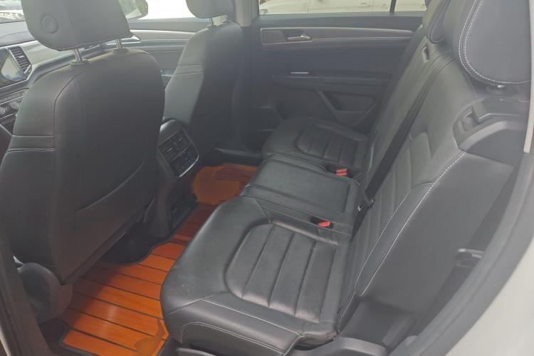 大众 途昂 2019款 330TSI 两驱豪华版 国VI中控内饰21