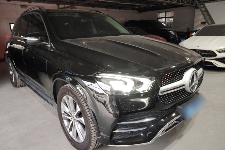 奔驰GLE 2023款 GLE 350 4MATIC 时尚型车身外观6002