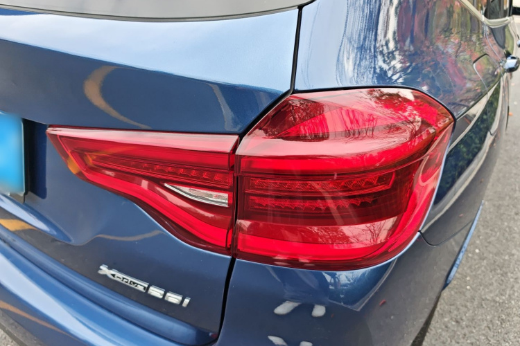 宝马X3 2020款  xDrive28i M运动套装车身外观6006