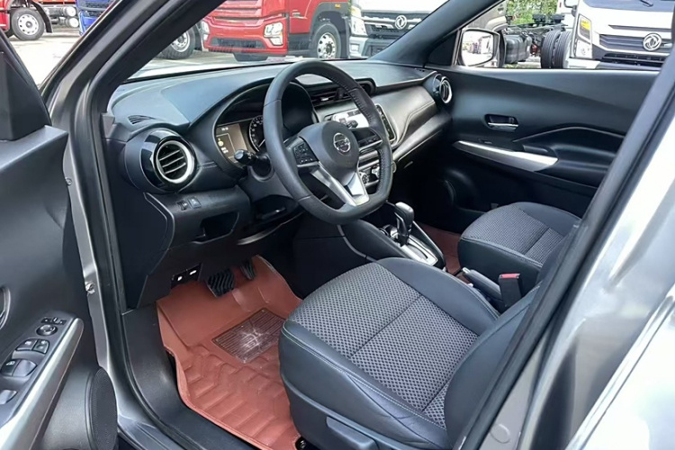 日产 劲客 2017款 1.5L CVT智行版中控内饰7002