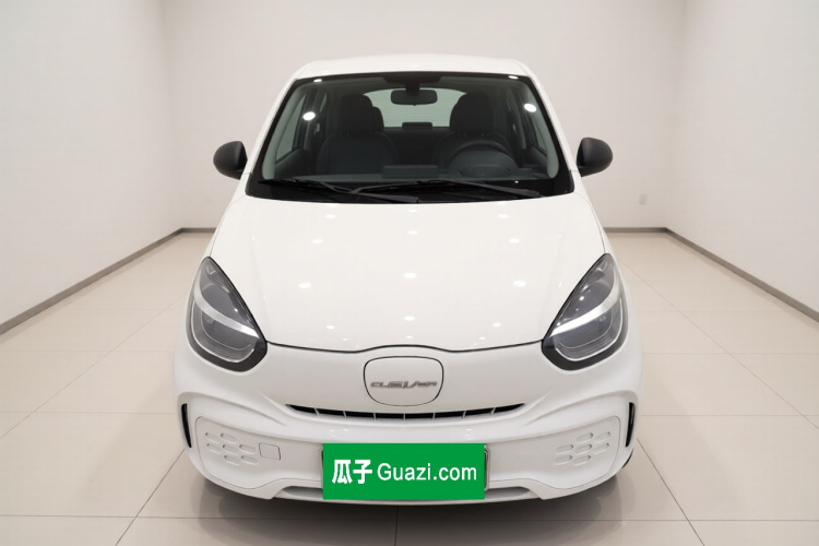 荣威 科莱威CLEVER 2022款 311km元气啵啵版车身外观2