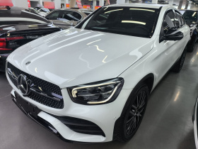 奔驰GLC轿跑 2023款 GLC 260 4MATIC 轿跑SUV