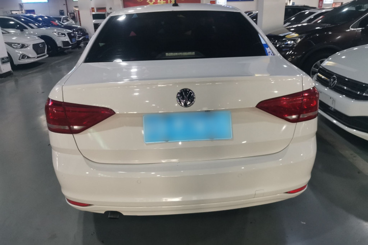 大众 朗逸 2017款 1.6L 自动风尚版车身外观6004