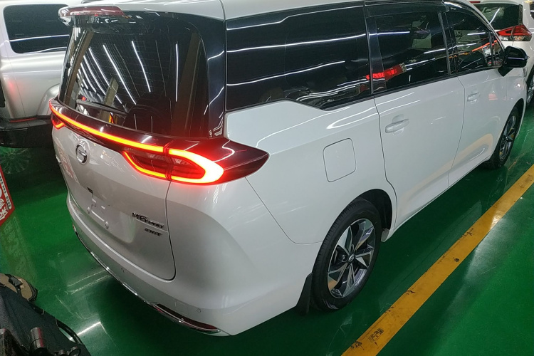 广汽传祺 传祺M6 2023款 PRO 270T DCT尊享版车身外观7