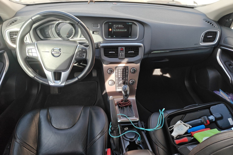 沃尔沃V40 2017款 Cross Country T3 智雅版中控内饰12