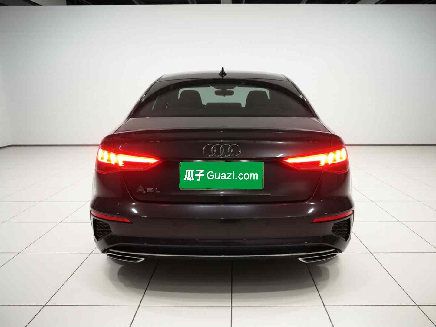 奥迪A3 2024款 A3L Limousine 35 TFSI 时尚运动型(4)