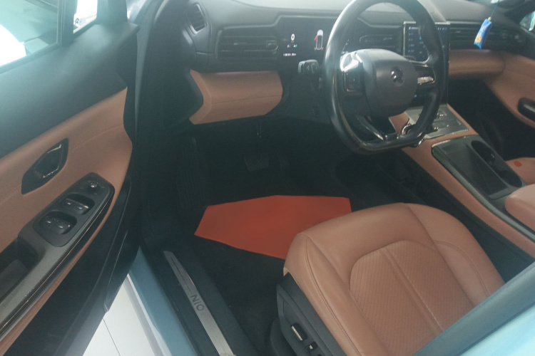 蔚来ES6 2020款 430KM 性能版中控内饰20