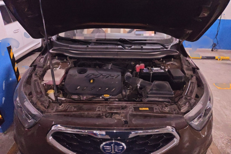 一汽 骏派D60 2015款 1.5L 手动标准型局部细节24