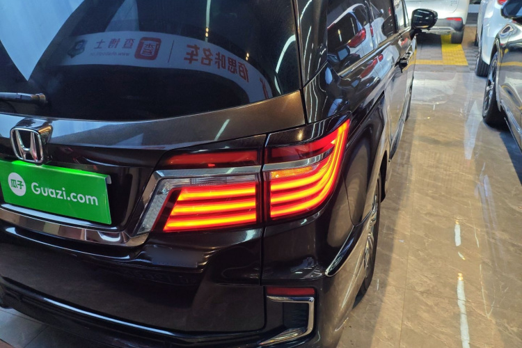 本田 艾力绅 2019款 2.0L 混动豪华版车身外观6006