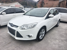 福特 福克斯 2012款 三厢 1.6L 自动风尚型