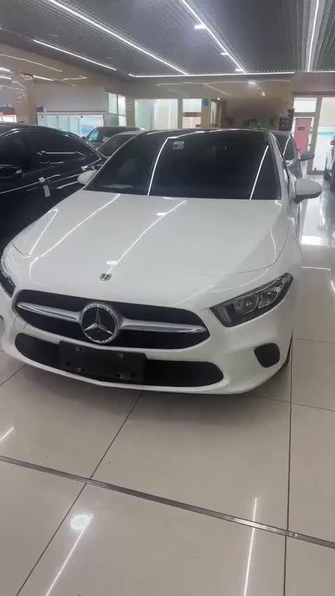 奔驰A级(进口) 2021款 A 200 动感型讲解2