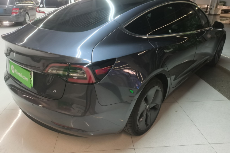 特斯拉 Model 3 2020款 标准续航后驱升级版车身外观6005
