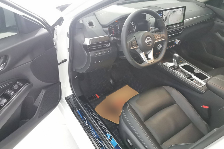 日产 天籁 2022款 2.0L XL-TLS 悦享版中控内饰7003