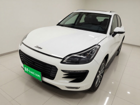 众泰SR9 2017款 2.0T 自动极致之心版