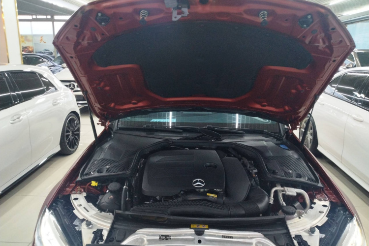 奔驰C级 2019款 C 260 运动版局部细节24