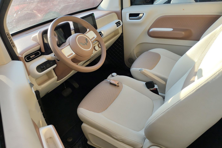 五菱汽车 宏光MINIEV 2024款 第三代 215km 进阶版中控内饰19