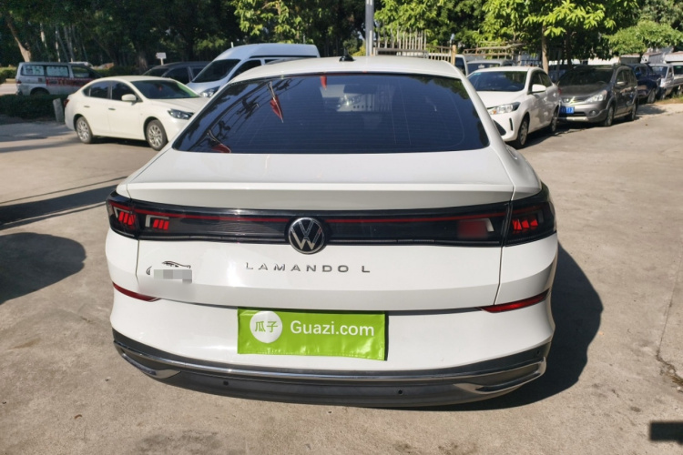 大众 2025款 凌渡L 280TSI DSG炫辣版车身外观6