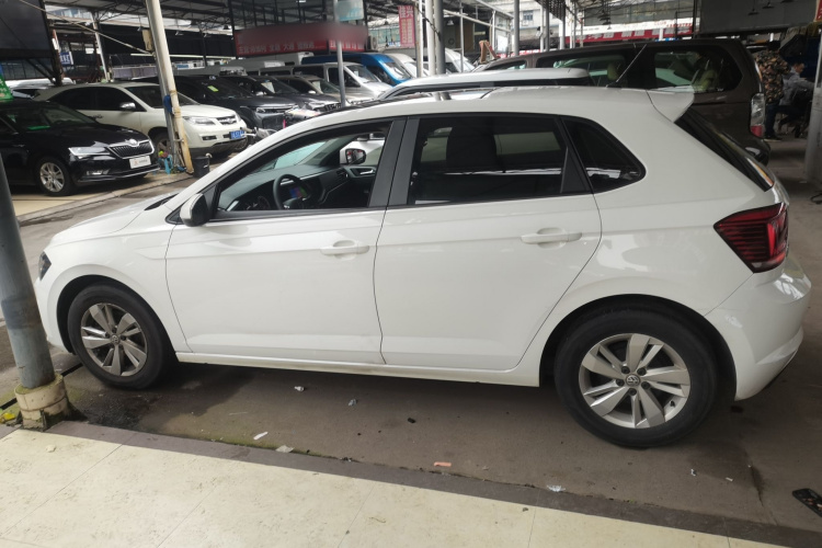 大众 Polo 2019款 Plus 1.5L 自动全景乐享版车身外观4