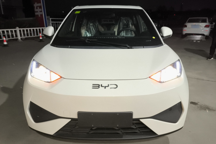 比亚迪 海鸥 2025款 智驾版 305km 活力版车身外观2